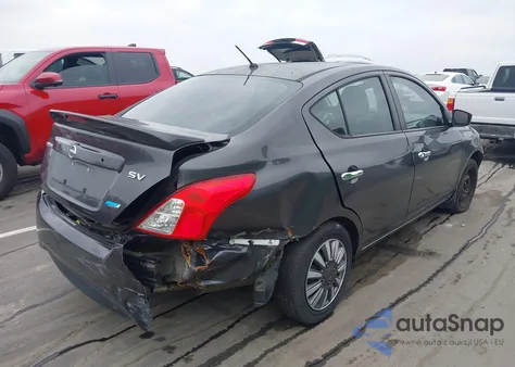 2015 Nissan Versa 1.6 Sv z USA, uszkodzony, nr VIN 3N1CN7AP0FL864855